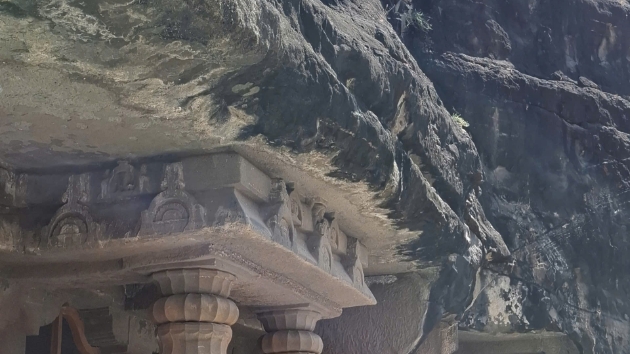 Ajanta Caves - A Masterpiece of Buddhist Painting Carved into 2,000-Year-Old Cliffs