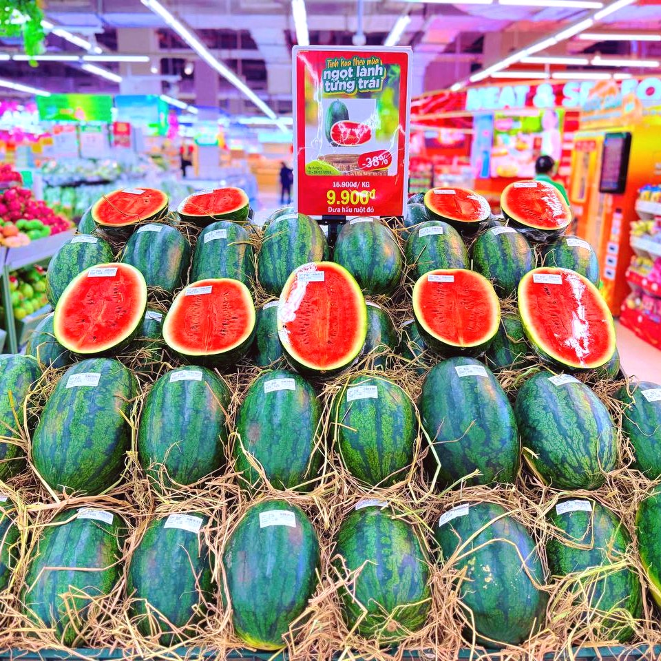 Việt Nam có nhiều sản phẩm nội địa và đặc sản vùng miền có thể thay thế, giúp giảm chi phí logistics và tăng tính chủ động nguồn cung.