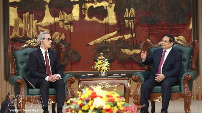 Vietnam maintains constructive cooperation with EU in combating IUU fishing: PM