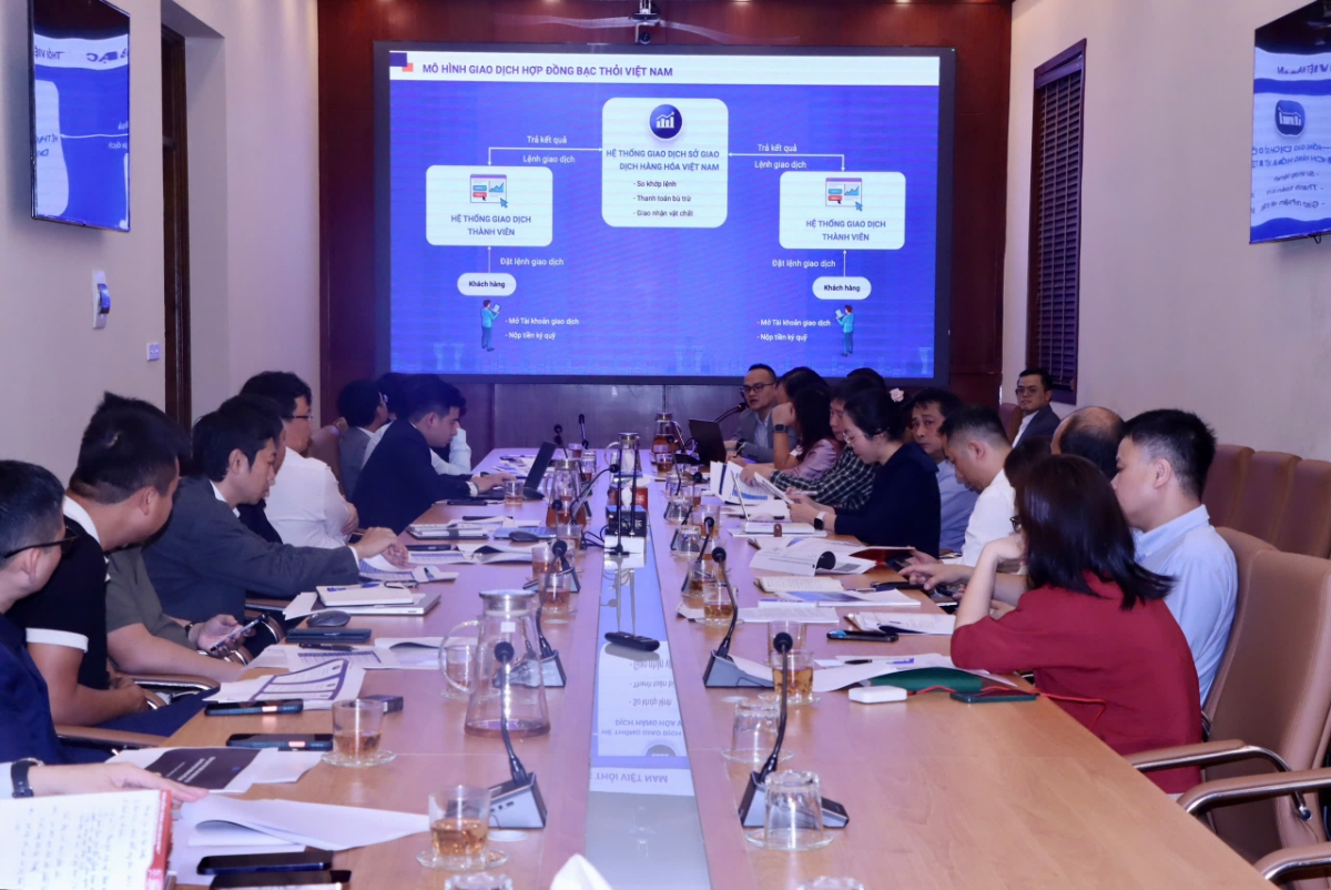 Buổi làm việc của đại diện các doanh nghiệp kinh doanh vàng bạc, đá quý và Ngân hàng.