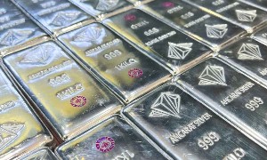 Xem xét niêm yết mặt hàng bạc trên Sở Giao dịch Hàng hóa Việt Nam. Ảnh minh họa.
