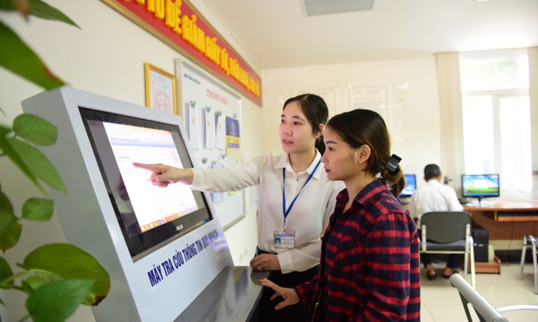 Hà Nội lấy sự hài lòng của dân làm thước đo chuyển đổi số.
