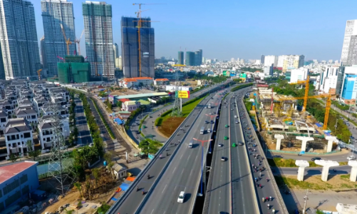 Bộ trưởng Tài chính Nguyễn Văn Thắng: Tổng nhu cầu vốn đầu tư khoảng 38,5 triệu tỷ, vai trò thị trường chứng khoán rất nặng nề 