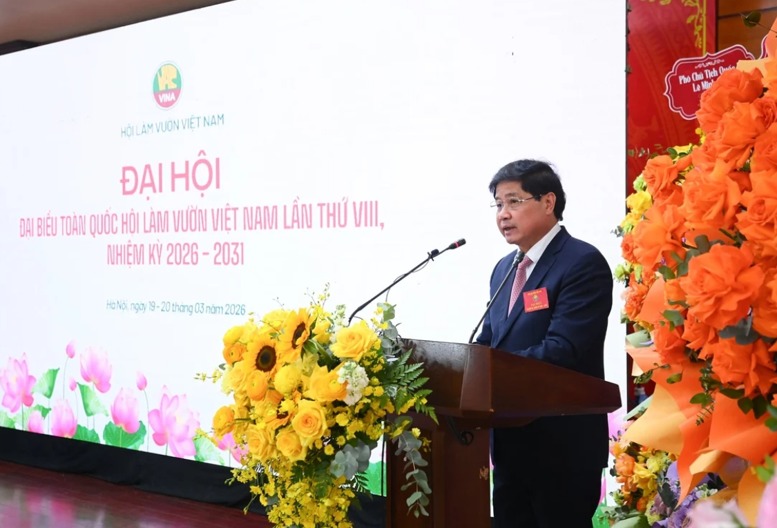 Ông Lê Quốc Doanh phát biểu tại đại hội.