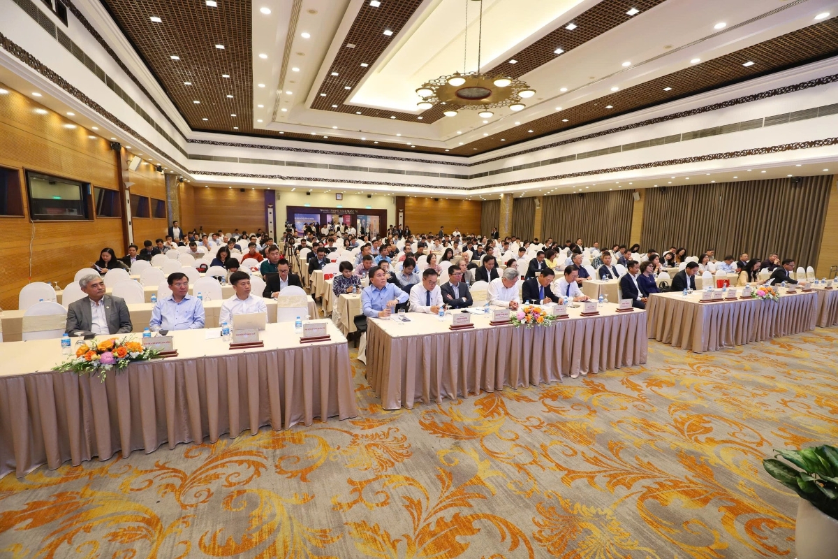 Toàn cảnh hội thảo.