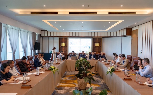 Toàn cảnh hội nghị.