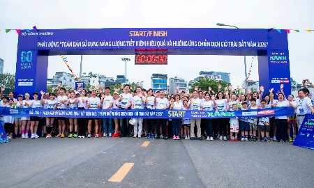 Hơn 2.000 người tham gia Giải chạy hưởng ứng Chiến dịch Giờ Trái đất năm 2026.