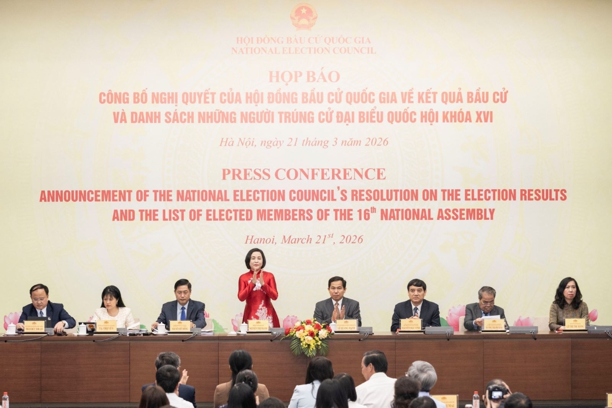 Bà Nguyễn Thị Thanh, Phó Chủ tịch Quốc hội, chủ trì cuộc họp báo. Ảnh: TTXVN.