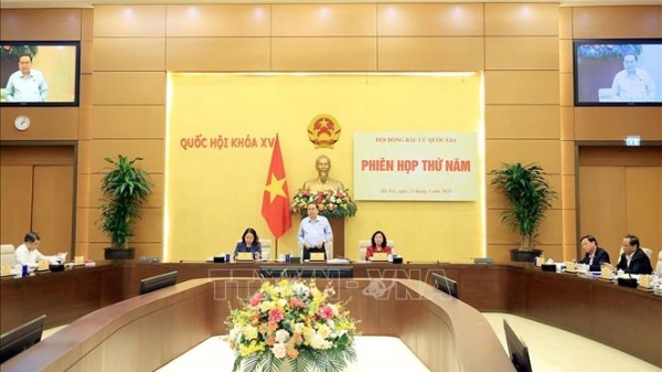 Thông qua Nghị quyết công bố kết quả bầu cử và danh sách những người trúng cử đại biểu Quốc hội khóa XVI