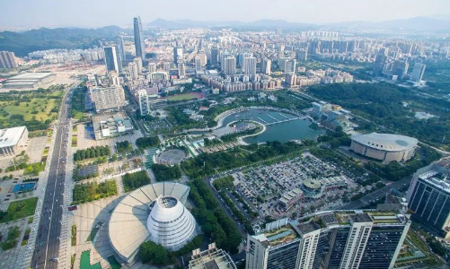 Công xưởng sản xuất hàng đầu Trung Quốc chật vật trong làn sóng công nghệ mới 