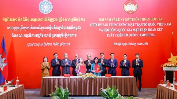 Củng cố và tăng cường hợp tác giữa Mặt trận hai nước Việt Nam - Campuchia