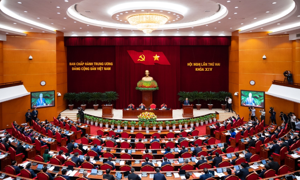 Thông cáo báo chí ngày làm việc thứ nhất Hội nghị Trung ương 2 khoá XIV