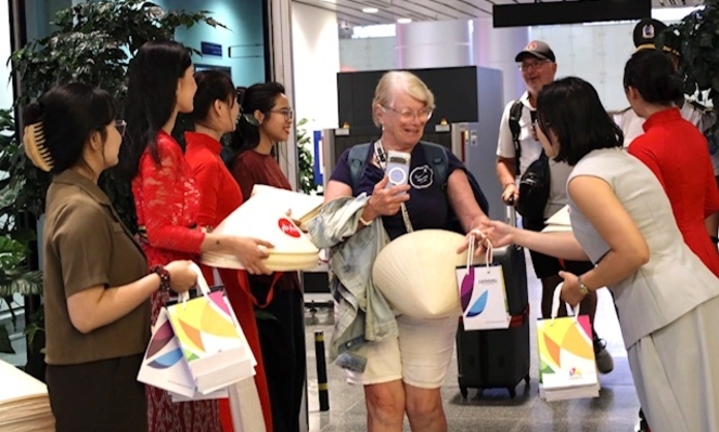 New air routes launched, connecting Da Nang with Manila and Bali