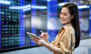 VN-Index vượt 1800 điểm, tự doanh và cá nhân mua ròng mạnh