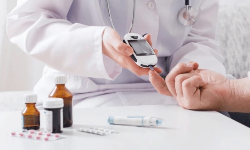 Bỏ thuốc đái tháo đường bác sĩ kê: Tự đẩy mình vào nguy hiểm