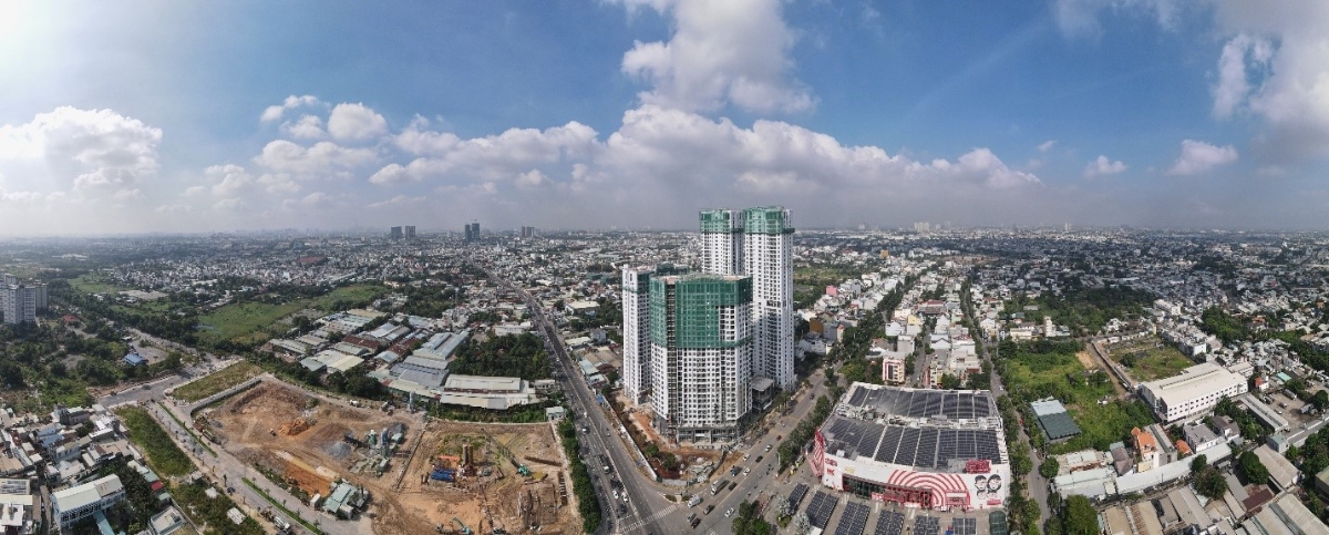 Tính hiện hữu, pháp lý và tiến độ hoàn thiện thể hiện năng lực cạnh tranh lớn của chủ đầu tư, là yếu tố quyết định giá bán tương xứng của dự án.