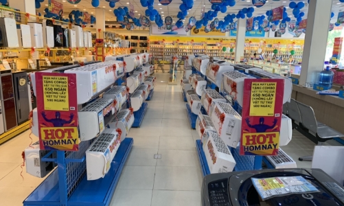 Thị trường điện máy gia dụng “đón hè” sớm