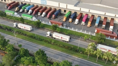 Vietnam-China logistics: optimizing supply chains for businesses