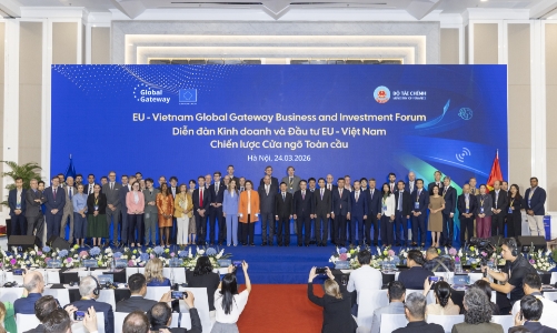 [Phóng sự ảnh]: Diễn đàn Kinh doanh và Đầu tư EU -Việt Nam – Chiến lược Cửa ngõ Toàn cầu