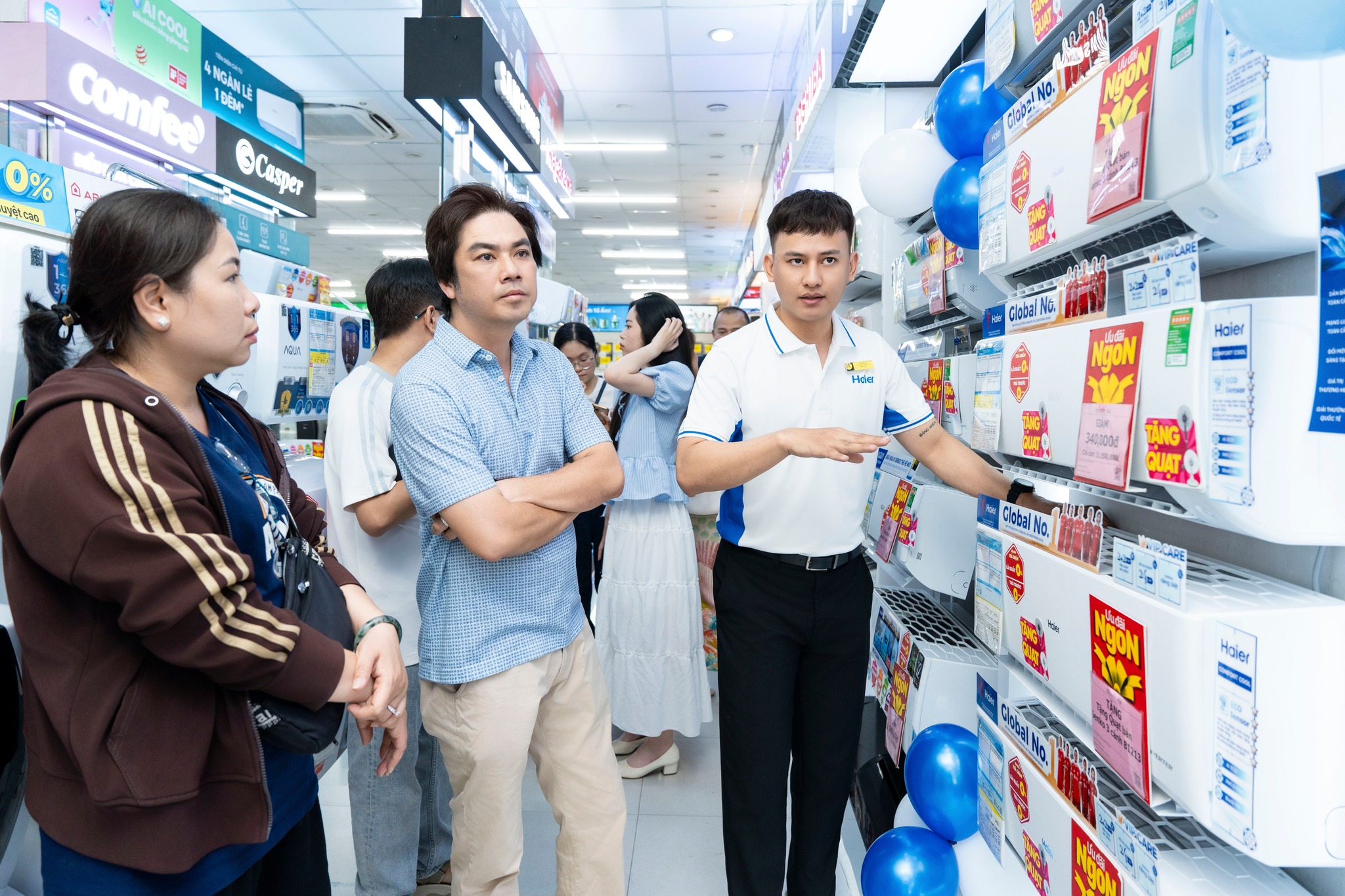 Các hệ thống siêu thị điện máy đã đồng loạt triển khai nhiều chương trình chào hè.