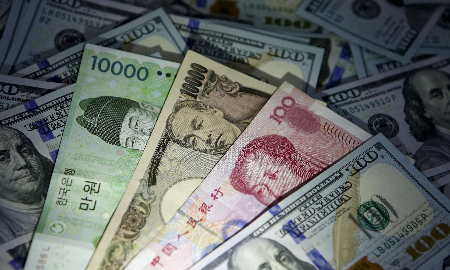 Nhiều đồng tiền châu Á bị bán khống khi giá dầu leo thang
