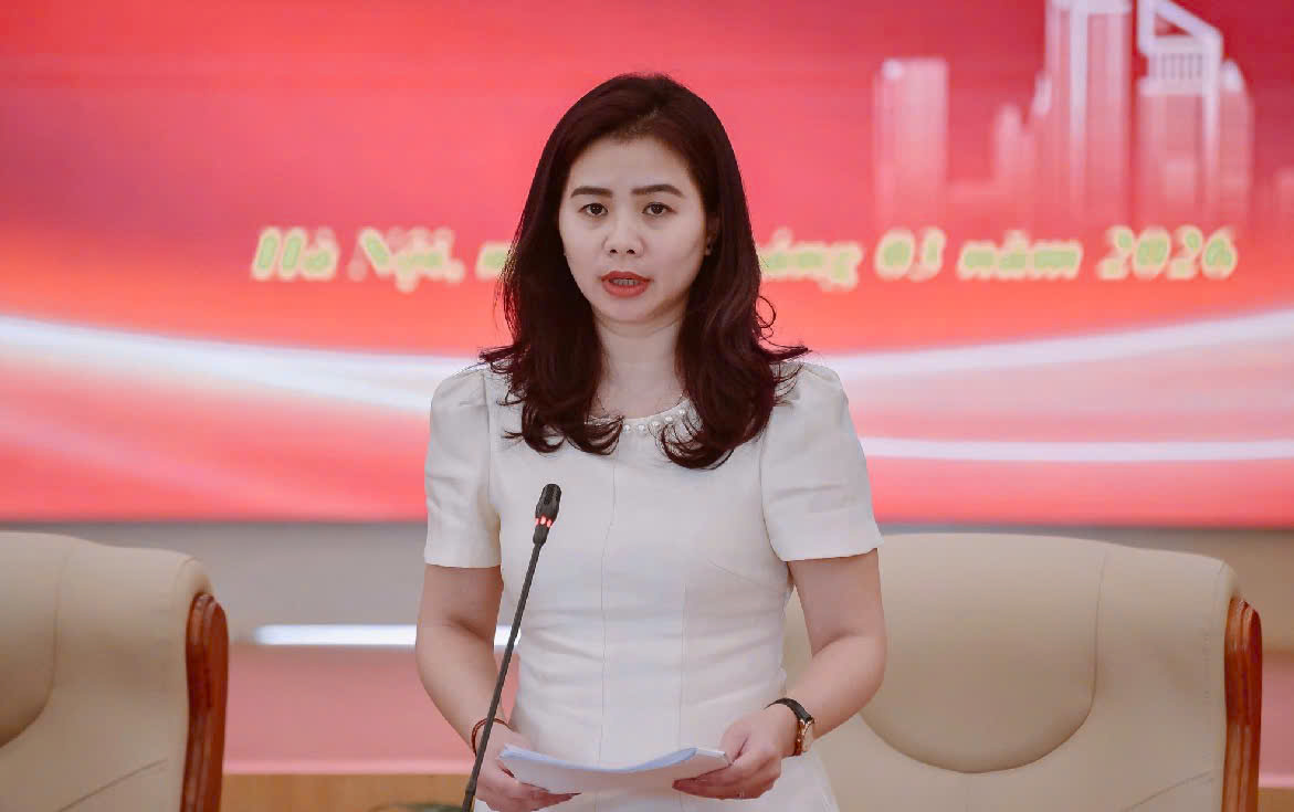 Bà Hoàng Thu Hằng, Phó Cục trưởng Cục Quản lý nhà và thị trường bất động sản. Ảnh: BXD