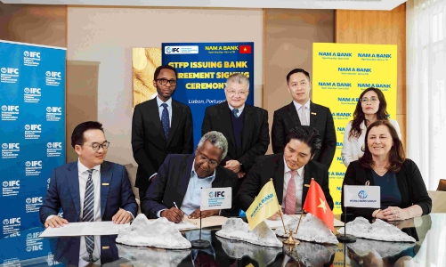 Nam A Bank gia nhập mạng lưới tài trợ thương mại toàn cầu