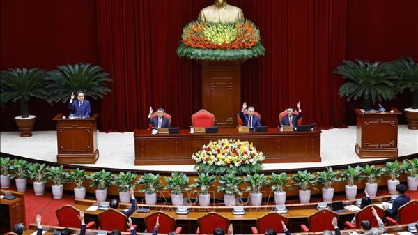 Thông qua Nghị quyết, quyết sách các vấn đề lớn giai đoạn 2026–2030