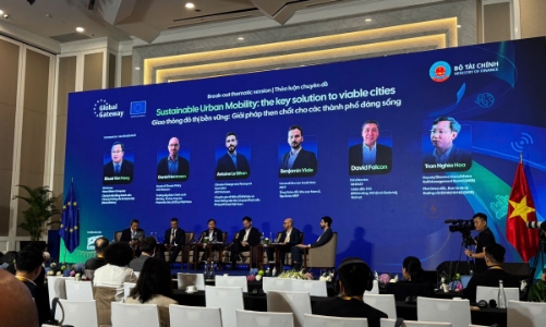 Chuyên gia châu Âu đề xuất biến ga metro thành không gian đô thị đa chức năng