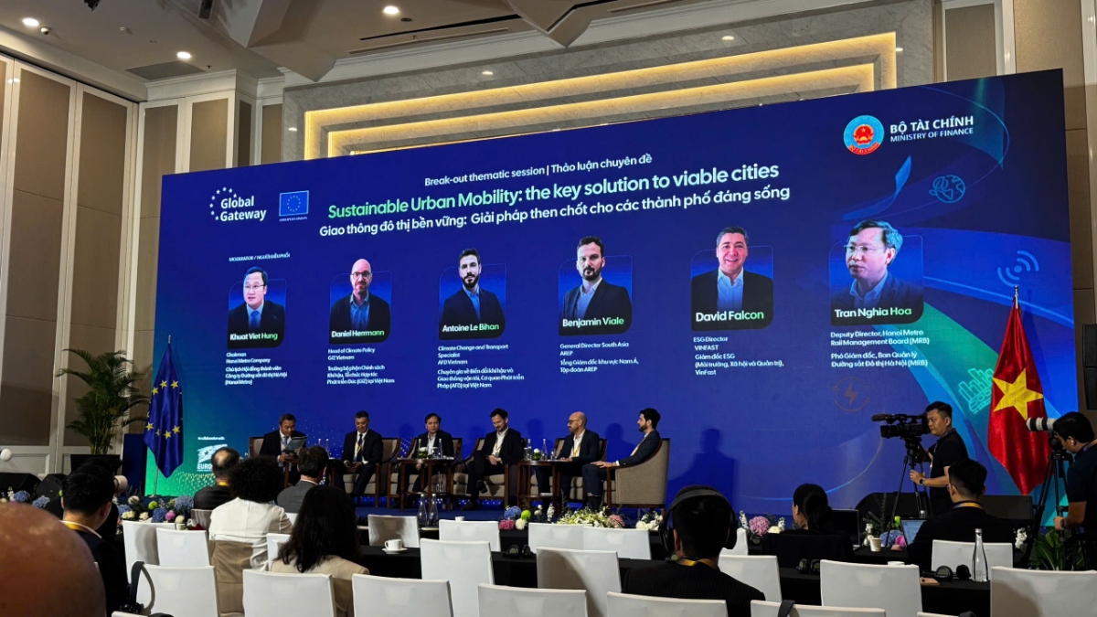 Toạ đàm Giao thông đô thị bền vững: Giải pháp then chốt cho các thành phố đáng sống”. Ảnh: Dũng Huỳnh