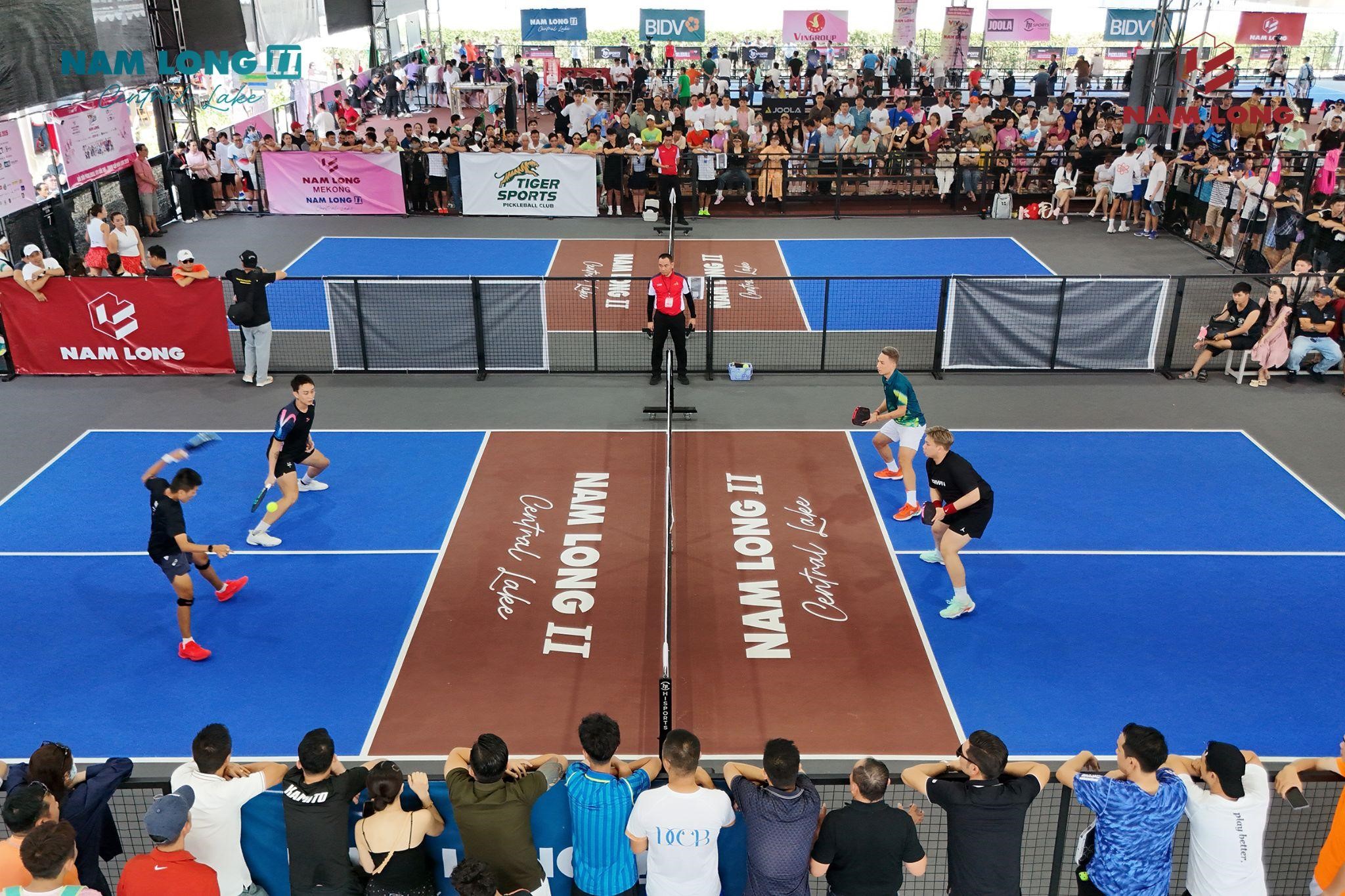 Giải Pickleball VTV Cần Thơ 2026 - Tranh Cúp Nam Long quy tụ hơn 800 vận động viên chuyên nghiệp, bán chuyên và đại diện nhiều câu lạc bộ đến từ nhiều tỉnh, thành.