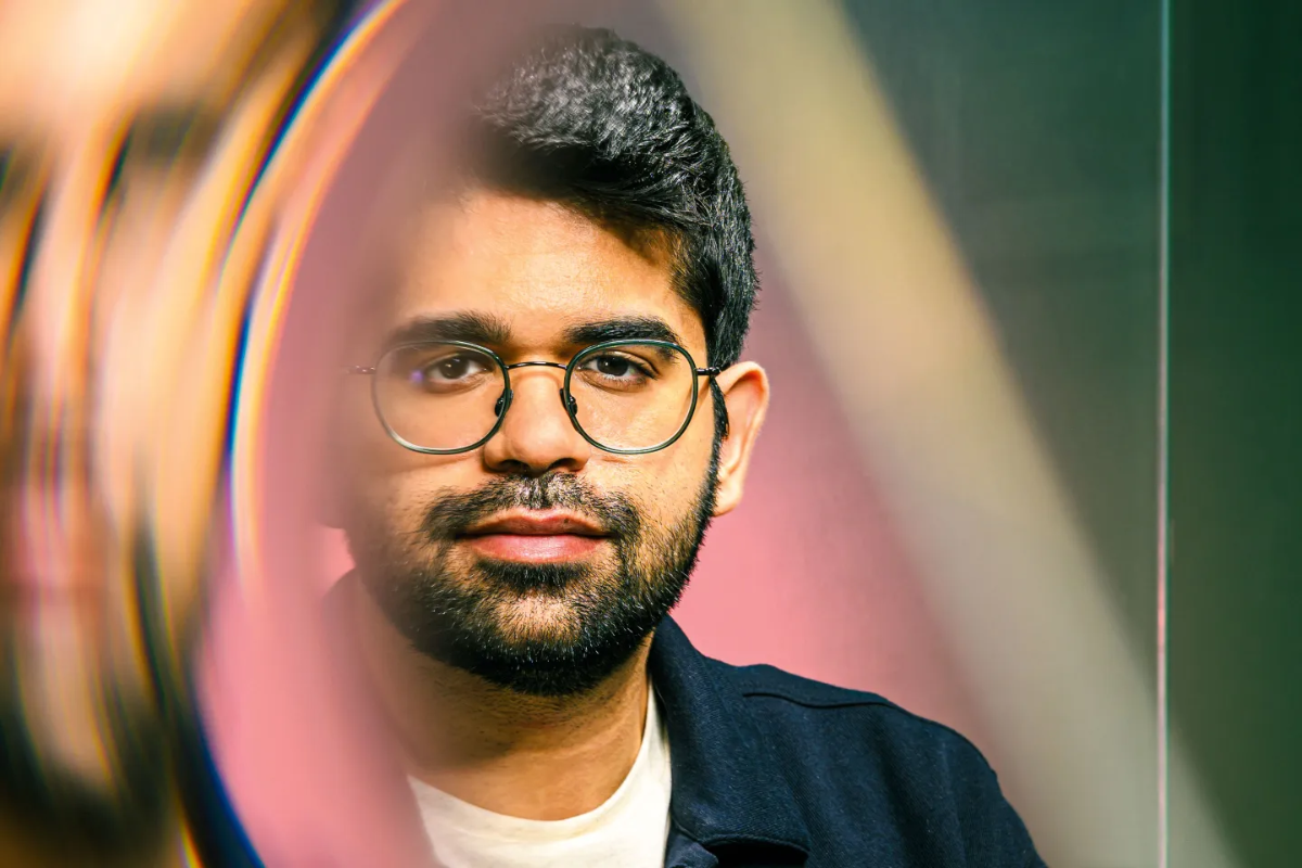 Chân dung CEO của Perplexity AI, ông Aravind Srinivas - Ảnh: Fortune. 