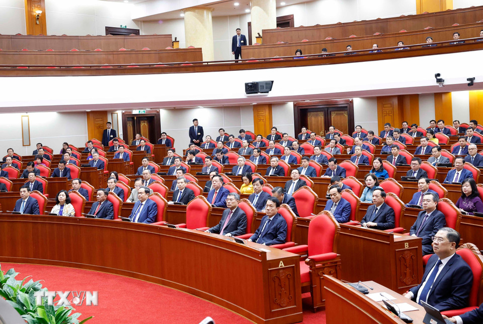 Toàn cảnh Hội nghị lần thứ 2 Ban Chấp hành Trung ương Đảng khóa XIV. Ảnh: TTXVN