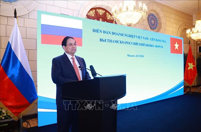 Thủ tướng Phạm Minh Chính phát biểu tại Diễn đàn doanh nghiệp Việt Nam - Liên bang Nga. Ảnh: TTXVN