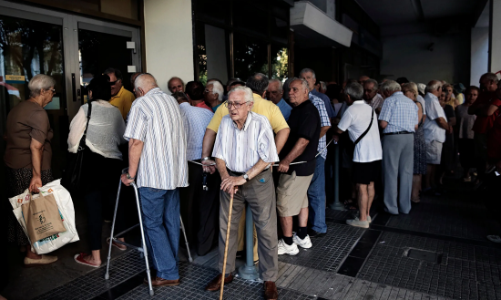 So sánh mức độ đủ sống nhờ lương hưu ở các nước châu Âu