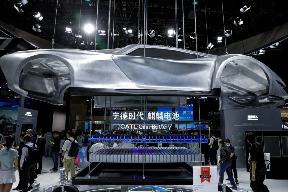 Các&nbsp;ngành công nghệ năng lượng mới như xe điện, pin lưu trữ và hydrogen được Bắc Kinh xác định là trụ cột phát triển công nghiệp và giảm phát thải trong giai đoạn 2026-2030. Nguồn ảnh: SCMP