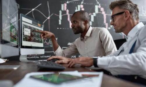 Khối ngoại tiếp tục bán ròng 1.000 tỷ đồng trước thềm rà soát nâng hạng 