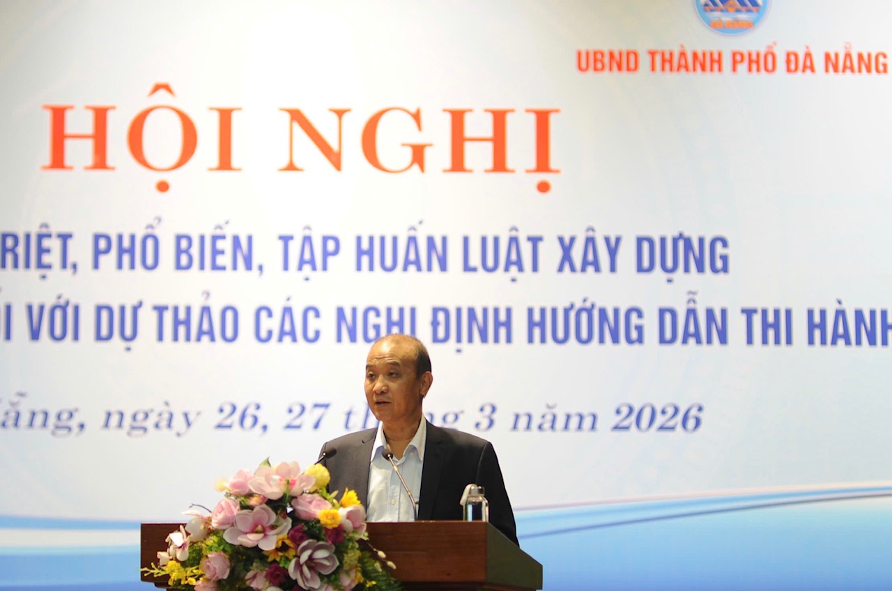 Phó chủ tịch UBND TP. Đà Nẵng Lê Quang Nam, phát biểu tại hội nghị.