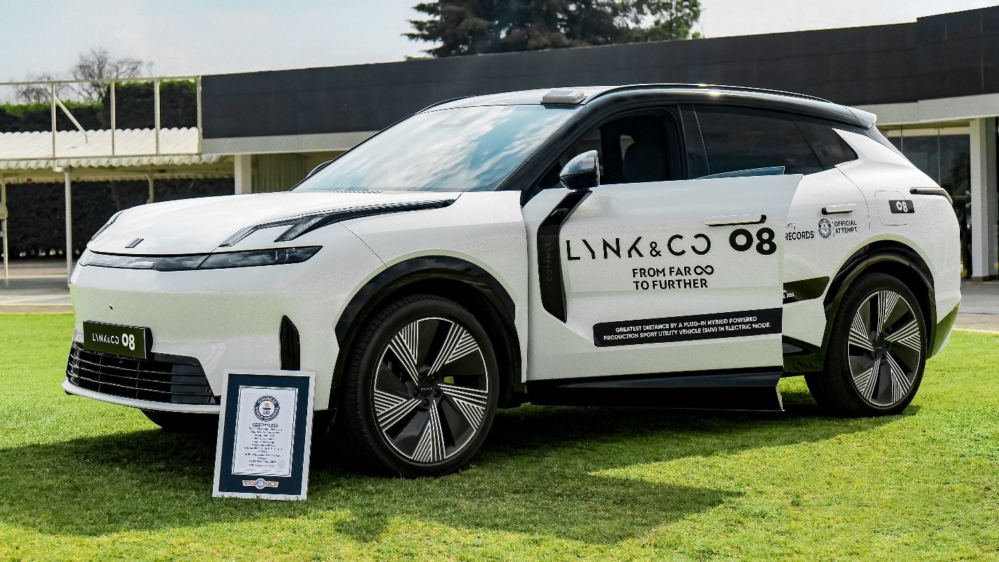 Mẫu SUV cỡ D của Lynk  Co được vinh danh bởi các kỷ lục Guinness. Ảnh: Lynk  Co.