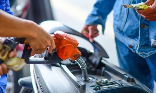 Hạ kịch sàn thuế bảo vệ môi trường từ 0h ngày 27.3 