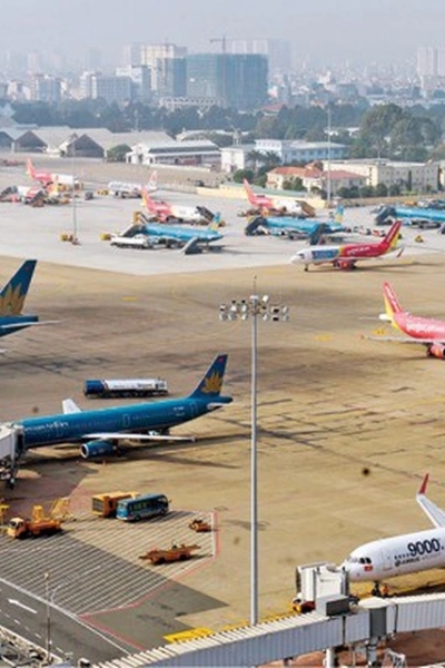 Domestic airlines adjust operations as jet fuel prices surge