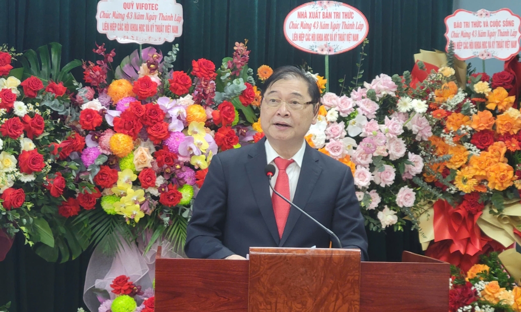 TSKH. Phan Xuân Dũng, Chủ tịch Liên hiệp các Hội Khoa học và Kỹ thuật Việt Nam (VUSTA) phát biểu tại Lễ kỷ niệm và chuỗi các hoạt động đặc biệt chào mừng kỷ niệm 43 năm Ngày thành lập VUSTA (26/3/1983 - 26/3/2026).