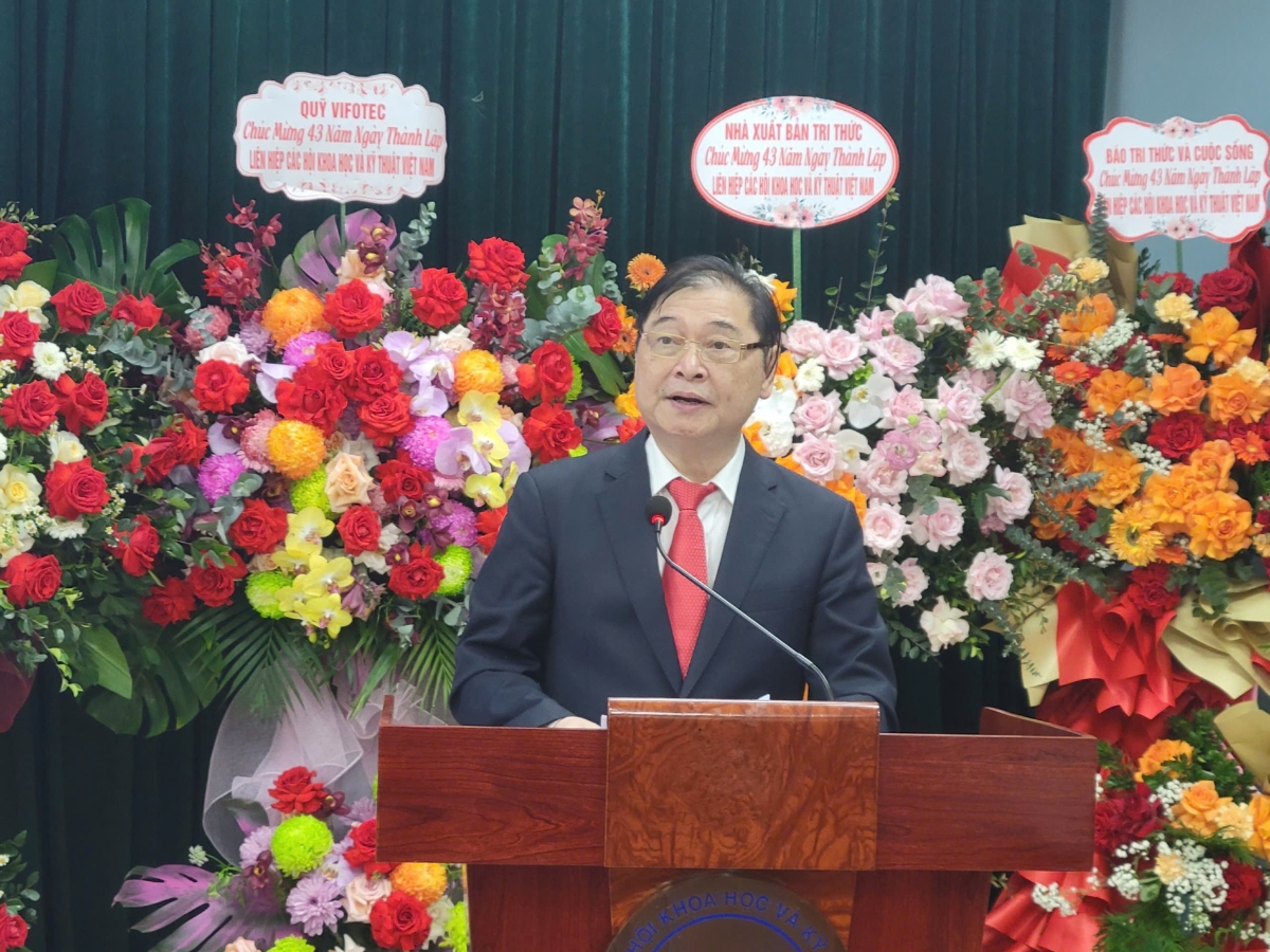 TSKH. Phan Xuân Dũng, Chủ tịch Liên hiệp các Hội Khoa học và Kỹ thuật Việt Nam (VUSTA) phát biểu tại Lễ kỷ niệm và chuỗi các hoạt động đặc biệt chào mừng kỷ niệm 43 năm Ngày thành lập VUSTA (26/3/1983 - 26/3/2026).