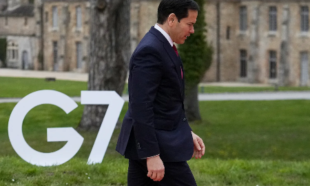 Ngoại trưởng Mỹ Marco Rubio tới dự cuộc họp các ngoại trưởng G7 tại Cernay-la-Ville, Pháp, ngày 27/3. - Ảnh: Getty Images.