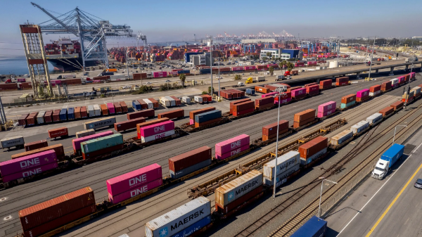 Thay đổi thương mại Mỹ - Trung sau 1 năm kể từ “ngày giải phóng”