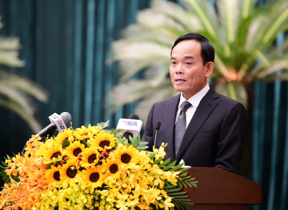 Bí Thư Thành ủy Trần Lưu Quang phát biểu tại kỳ Họp thứ nhất HĐND Thành phố Khóa XI - Ảnh: Cổng thông tin điện tử HĐND TP. Hồ Chí Minh.