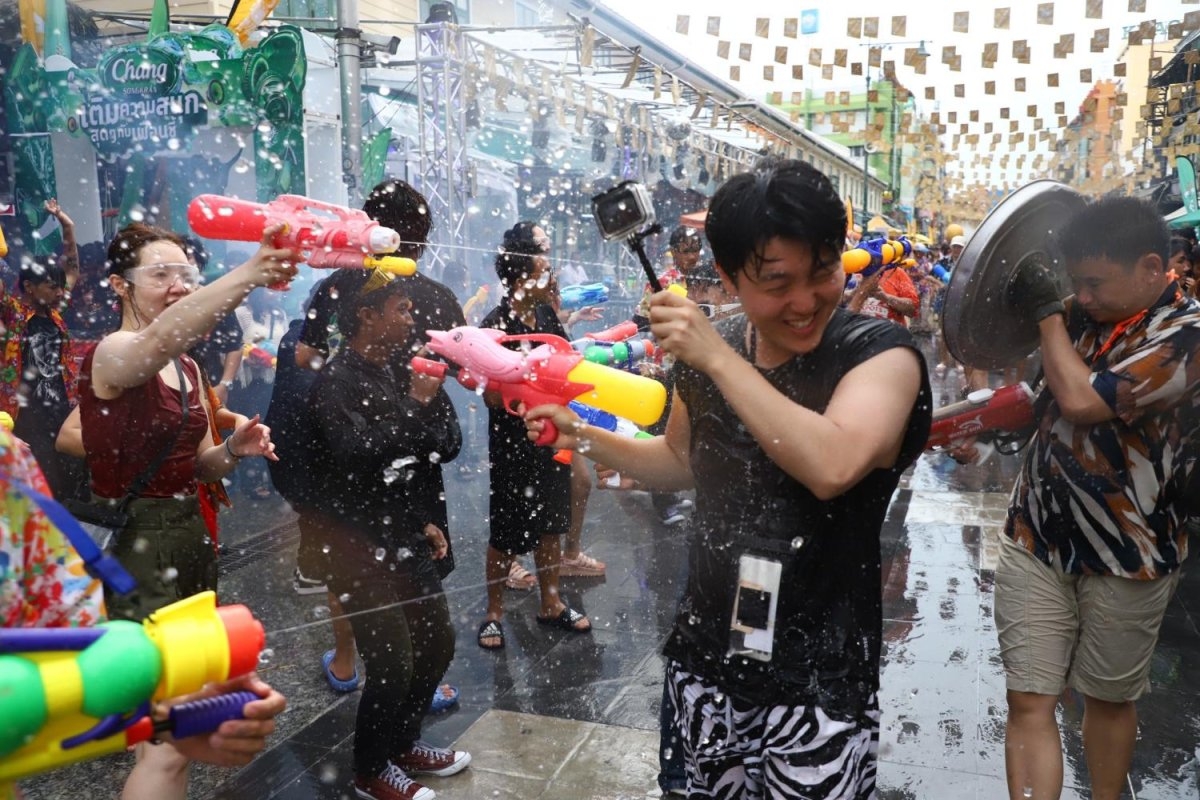TAT cho rằng doanh thu của kỳ nghỉ lễ Songkran năm nay sẽ đến từ du khách châu Á.