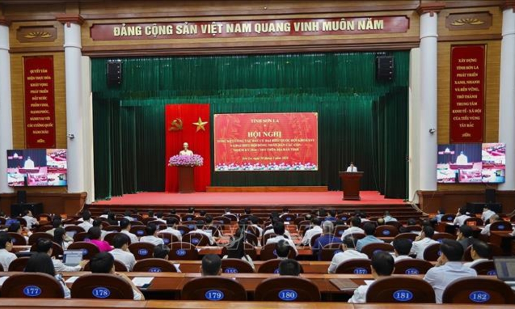 Quang cảnh Hội nghị tổng kết công tác bầu cử đại biểu Quốc hội khóa XVI và đại biểu HĐND các cấp nhiệm kỳ 2026–2031 tại tỉnh Sơn La. Ảnh: TTXVN.