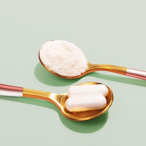 Collagen bổ sung có nhiều dạng như nước uống, bột hay viên nang.&nbsp;