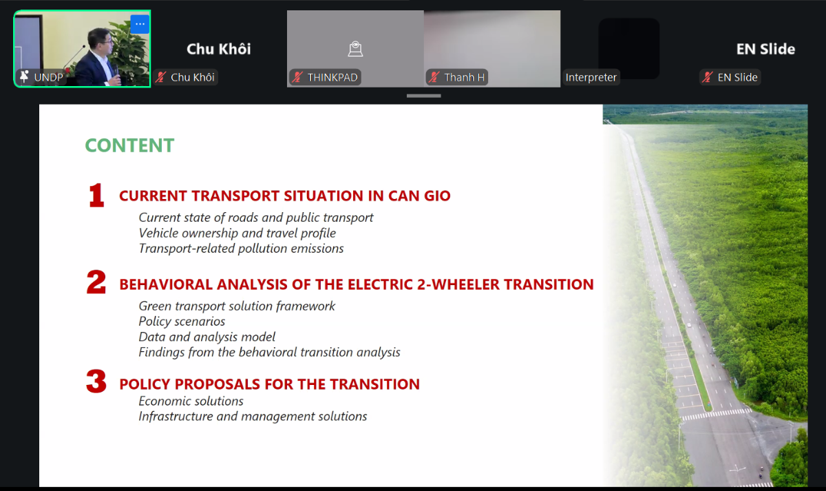 Hội thảo diễn ra với hình thức trực tiếp và trực tuyến.